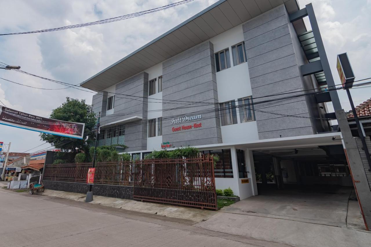 Reddoorz Plus @ Cirebon City Center 外观 照片