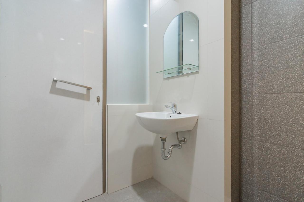 Reddoorz Plus @ Cirebon City Center 外观 照片
