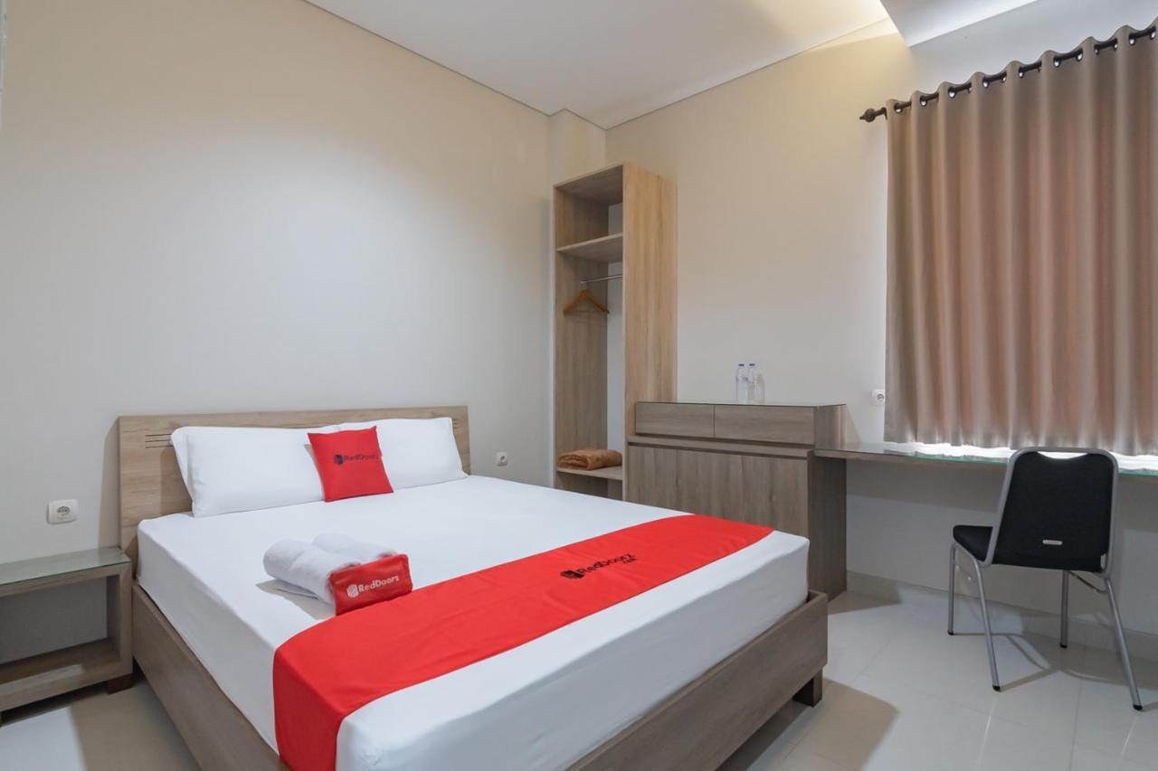 Reddoorz Plus @ Cirebon City Center 外观 照片