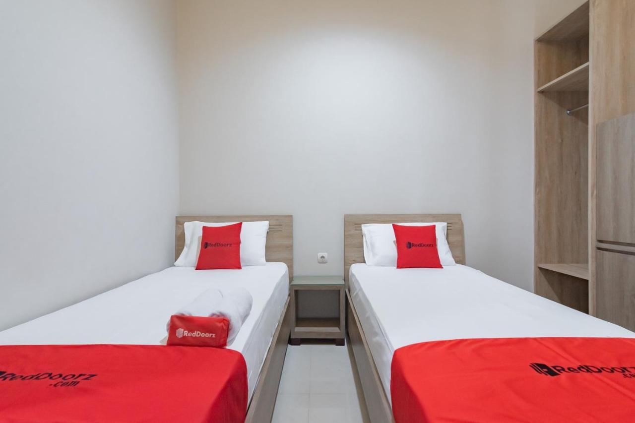 Reddoorz Plus @ Cirebon City Center 外观 照片